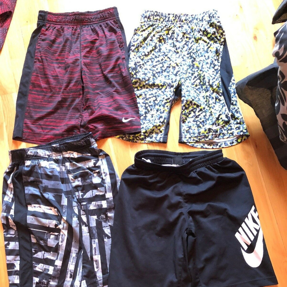 4 Pairs Boys Nike Shorts Size Medium